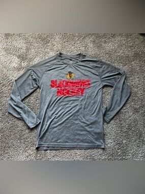 NHL Gray Long Sleeve Blackhawks Hockey Tee with Red Logo